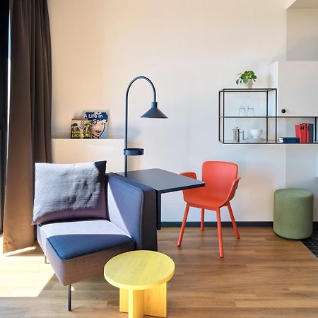 Stayery Guetersloh Hauptbahnhof Exteriör bild