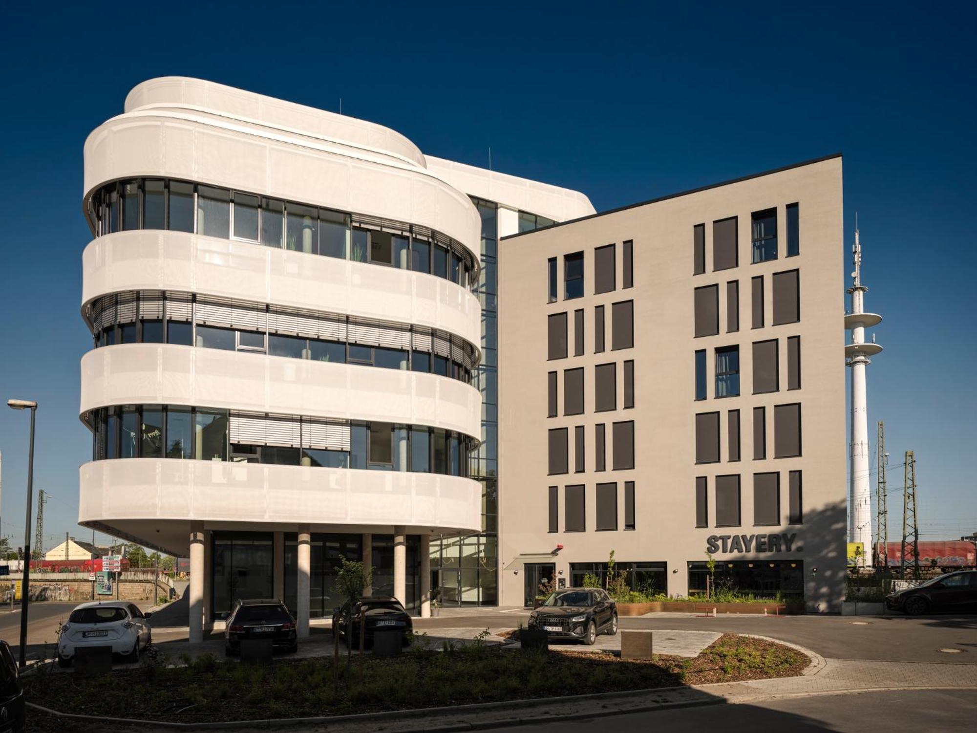 Stayery Guetersloh Hauptbahnhof Exteriör bild